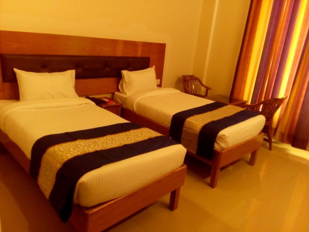 Red Carpet Hotels Noida Extérieur photo