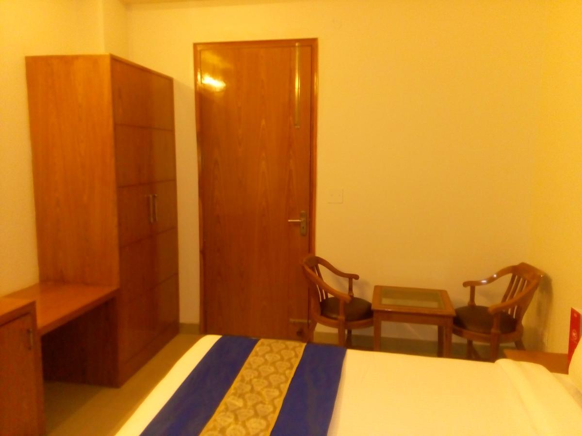 Red Carpet Hotels Noida Extérieur photo