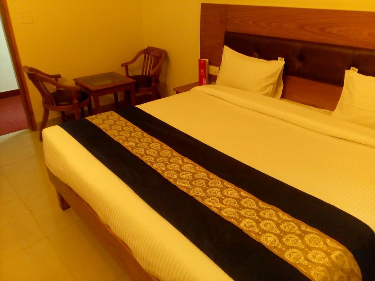 Red Carpet Hotels Noida Extérieur photo